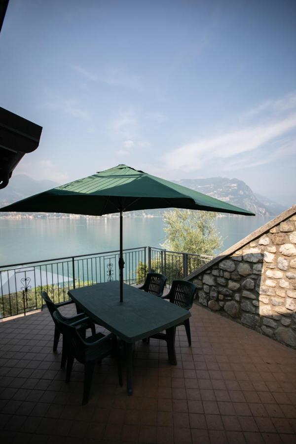Iseolakerental - La Stallina - Monte Isola Buitenkant foto